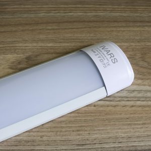 Đèn LED bán nguyệt IVARS 0.6m - 20W